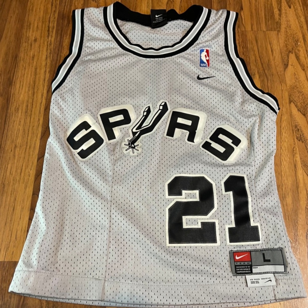 Nike San Antonio Spurs Tim Duncan #21 Jersey Large Silver Mesh Stitched NBA Mens